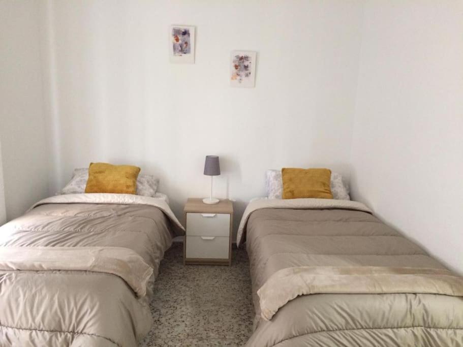 شقة Apartamento Amplio Y Luminoso Plaza America, Wifi لقنت المظهر الخارجي الصورة