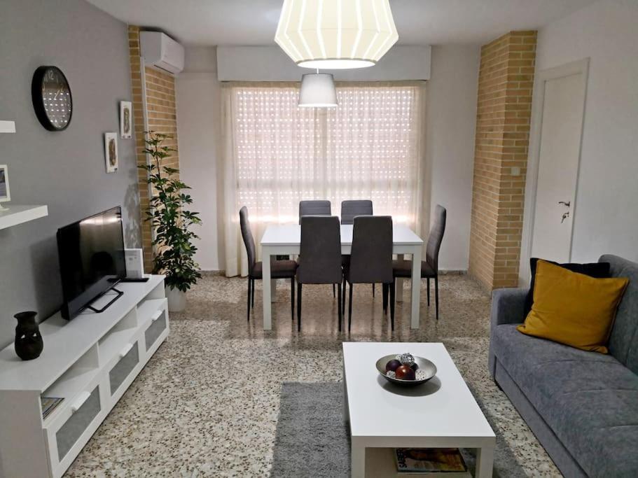 شقة Apartamento Amplio Y Luminoso Plaza America, Wifi لقنت المظهر الخارجي الصورة